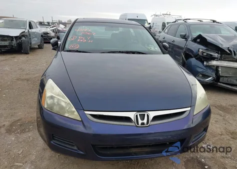 2007 Honda Accord 2.4 Ex z USA, uszkodzony, nr VIN 1HGCM56767A160098